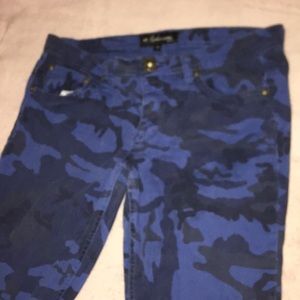 Army print pants
